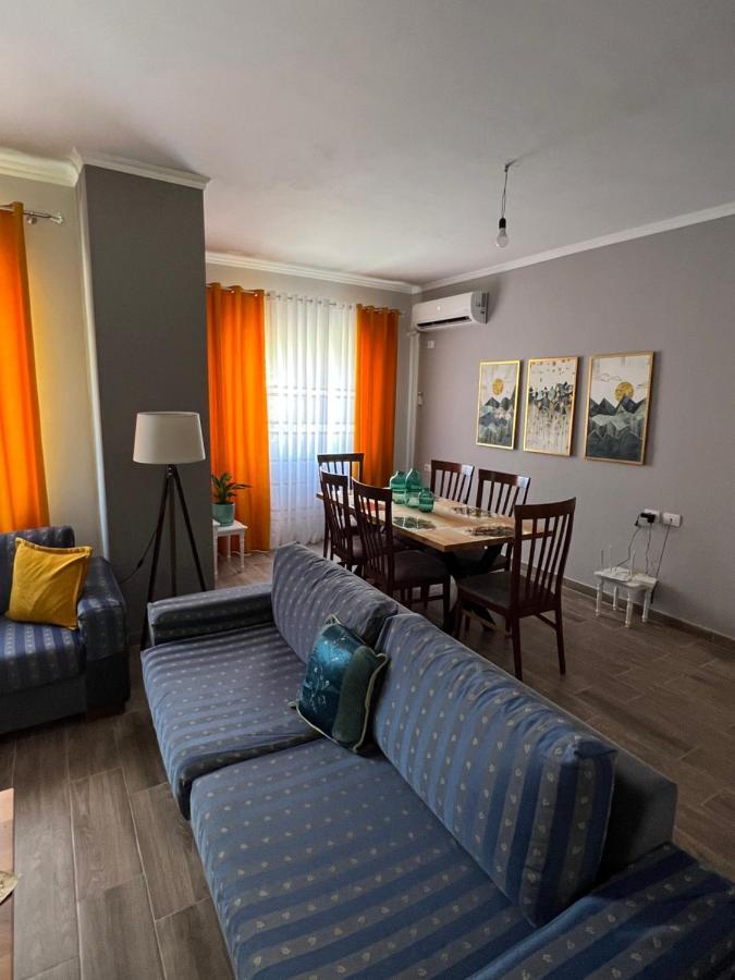 Rent Room Vlora Екстер'єр фото